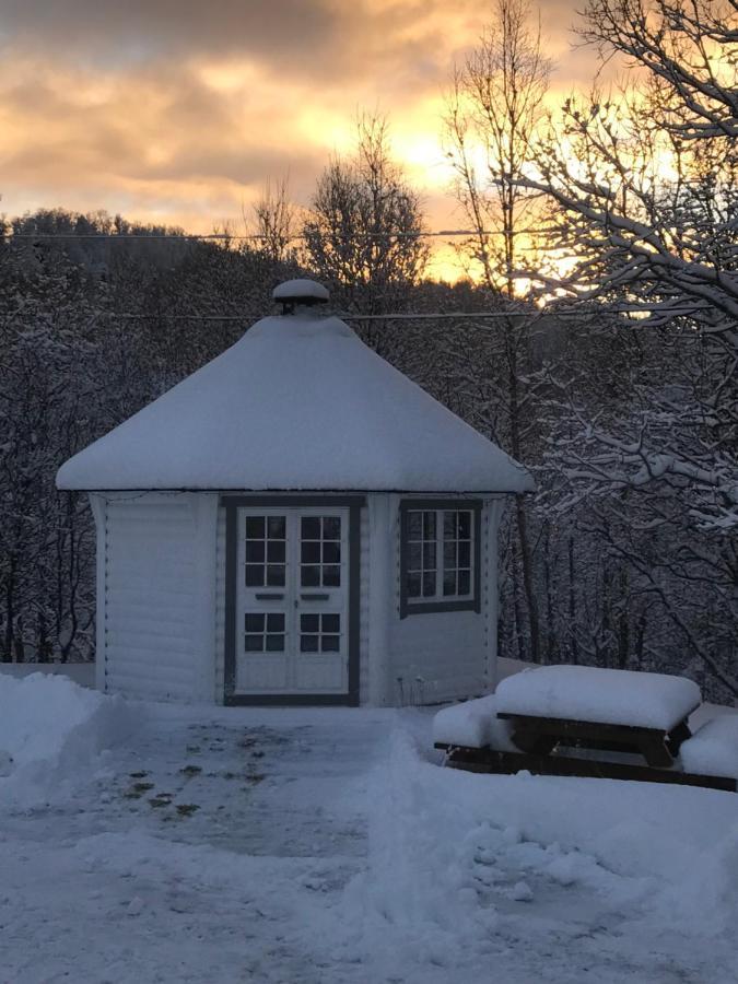 Heggelund Villa Svensby Luaran gambar